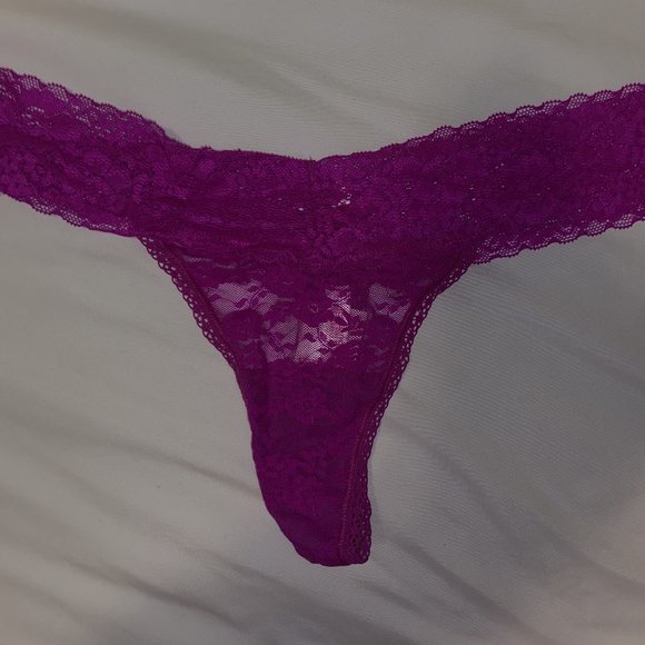 Victoria's Secret PINK Purple Floral Lace Thong Panties - Picture 1 of 6
